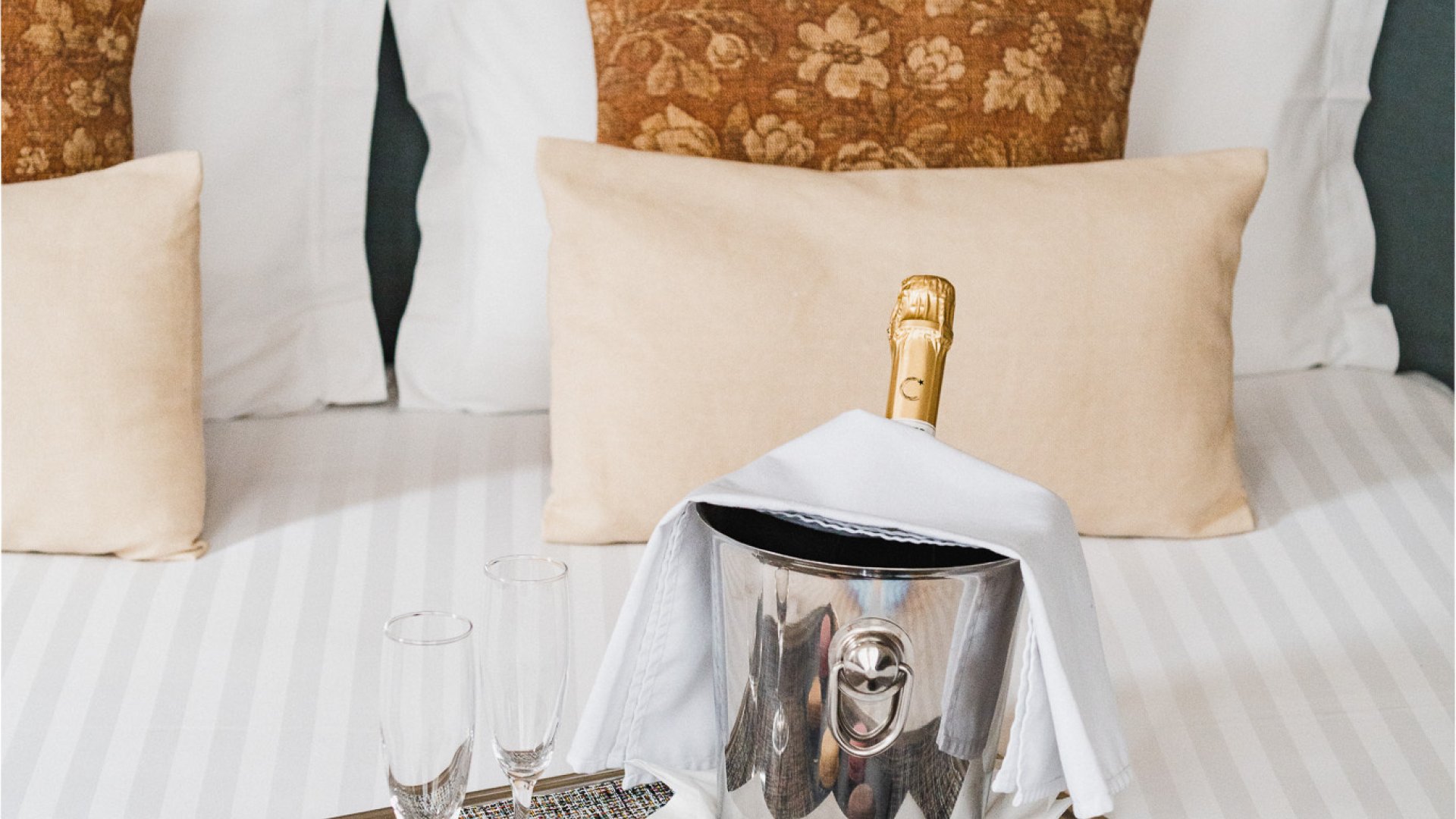 Offre Champagne et mignardises